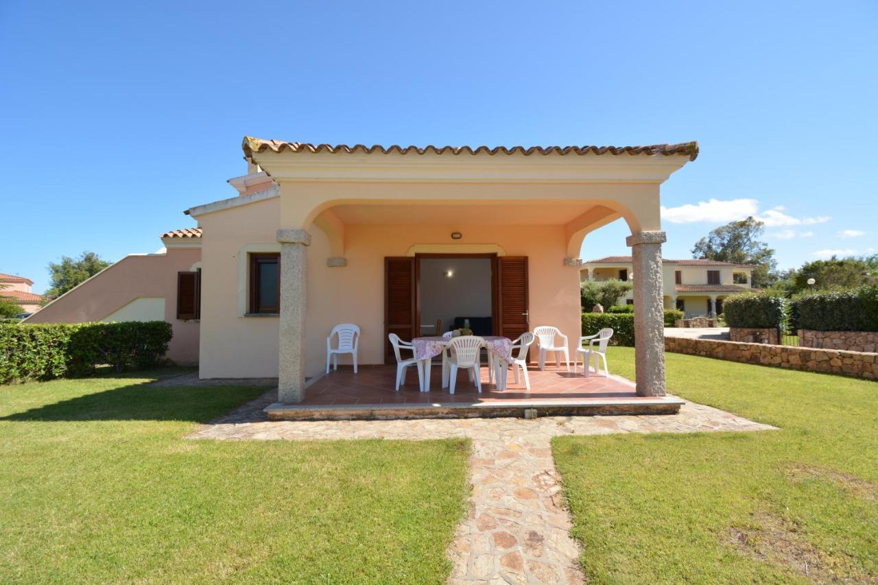 Appartamenti Corallo San Teodoro  Bagian luar foto
